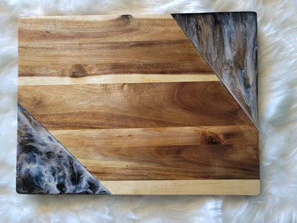 Black and Gold Resin Cutting Board